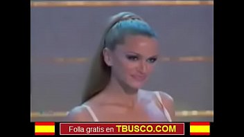 Эльза джин со светлыми волосиками занимается порно с чернокожим мужчиной